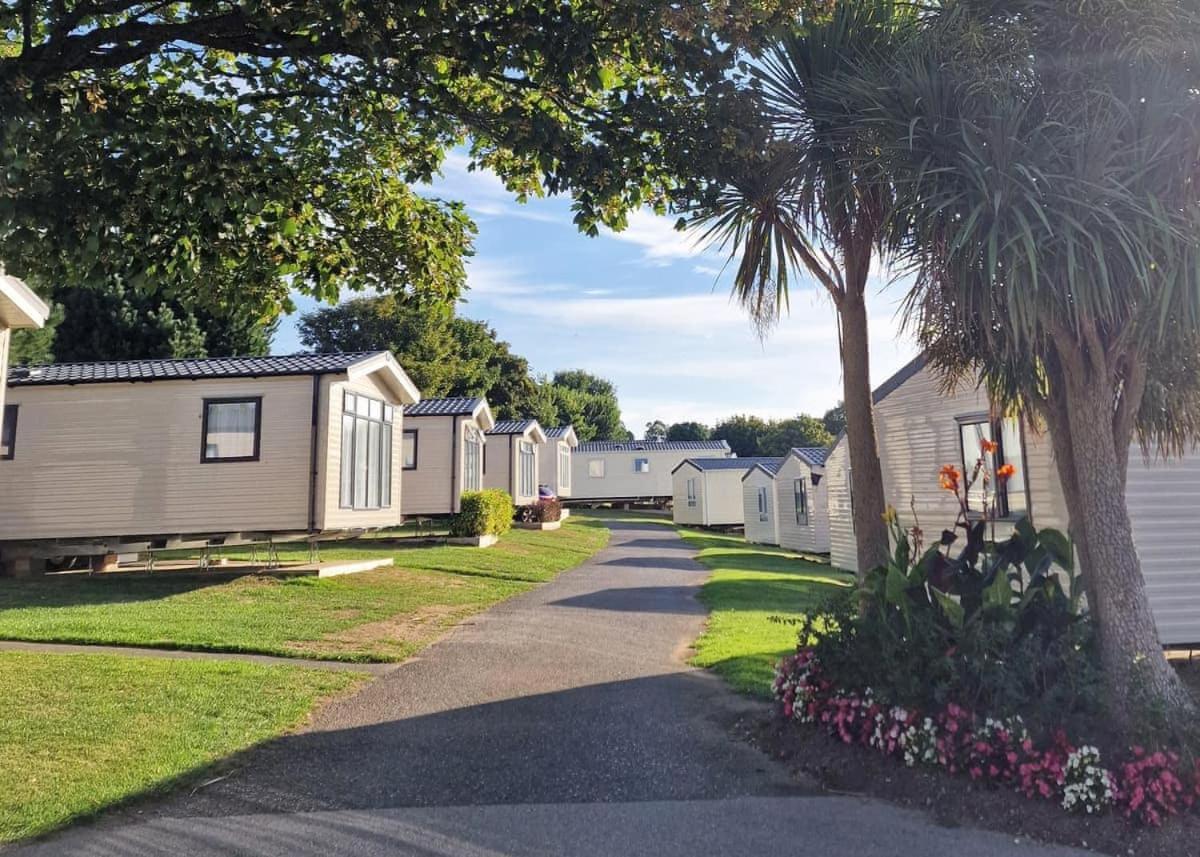 Hendra Park Hotell New Quay Exteriör bild
