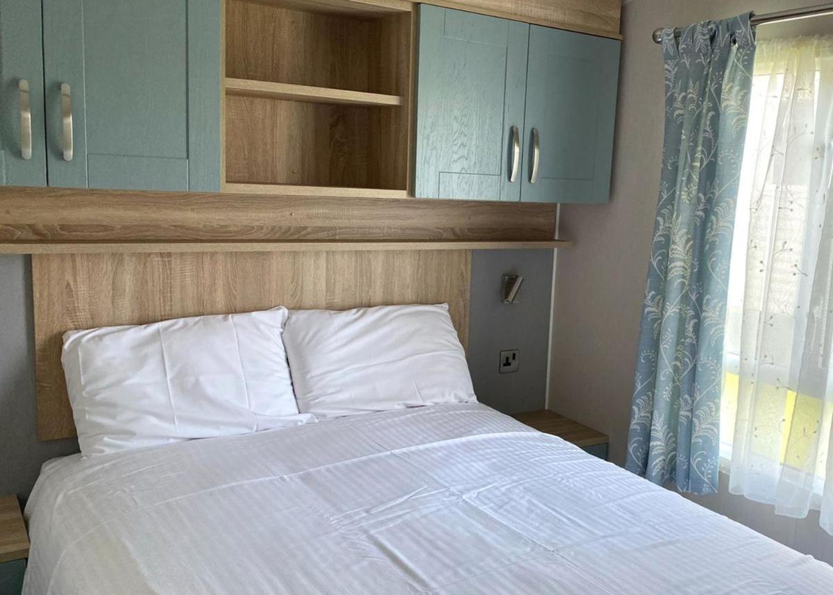 Hendra Park Hotell New Quay Exteriör bild
