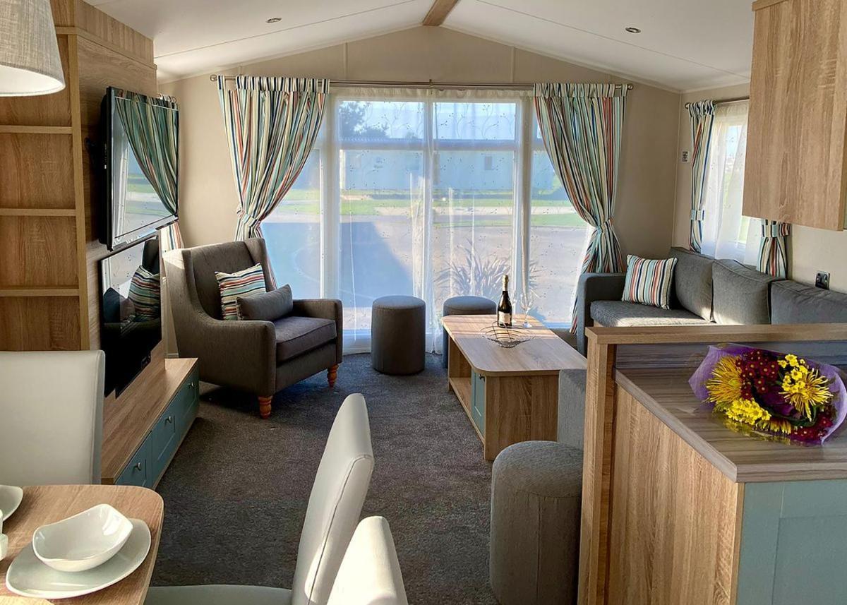 Hendra Park Hotell New Quay Exteriör bild